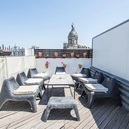 Safestay Barcelona Passeig De Gracia (Adults Only)-3